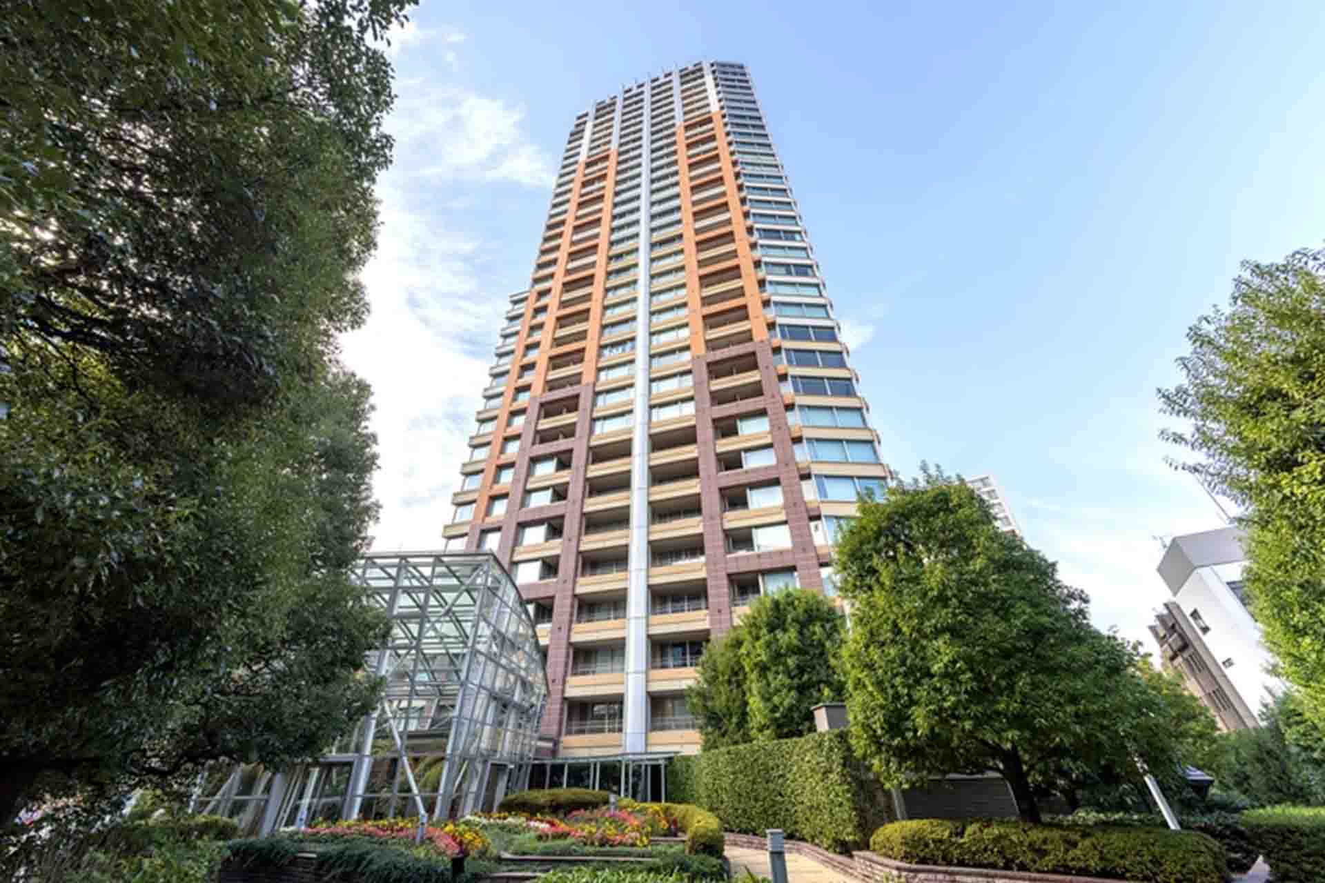Aoyama Park Tower