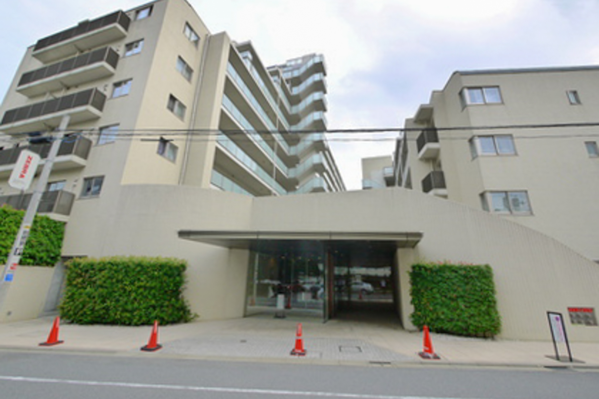 Kagurazaka TWICERE HILLSIDE & PARKSIDE RESIDENCE | Tokyo Portfolio