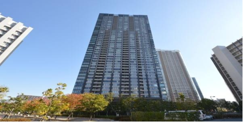 City Towers Toyosu The Symbol