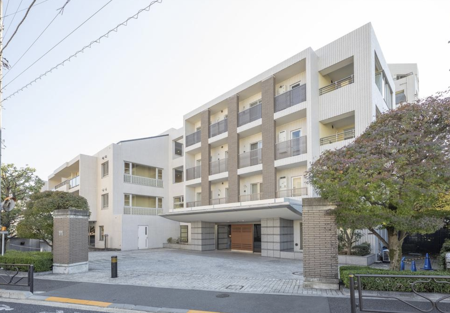 Sun Wood Bunkyo Kaiun-zaka Upper