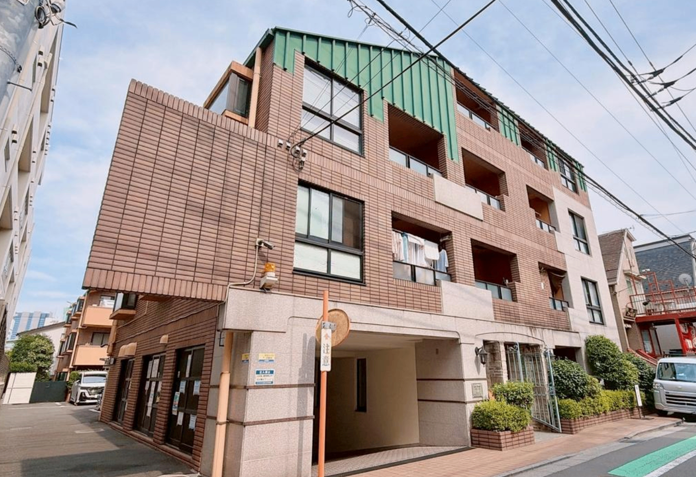 Star Royal Yotsuya Daikyocho
